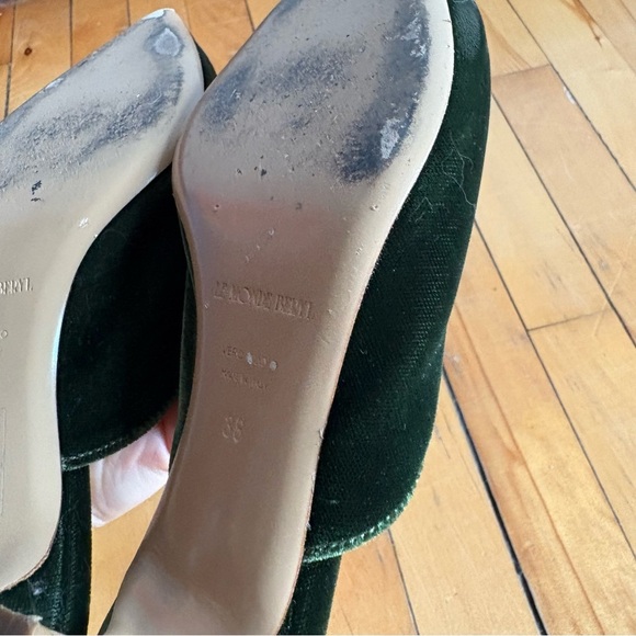 Le Monde Beryl Sz 38 (7) Velvet Green Medieval Retro Pointy Toes Kitten Heels - Picture 8 of 10